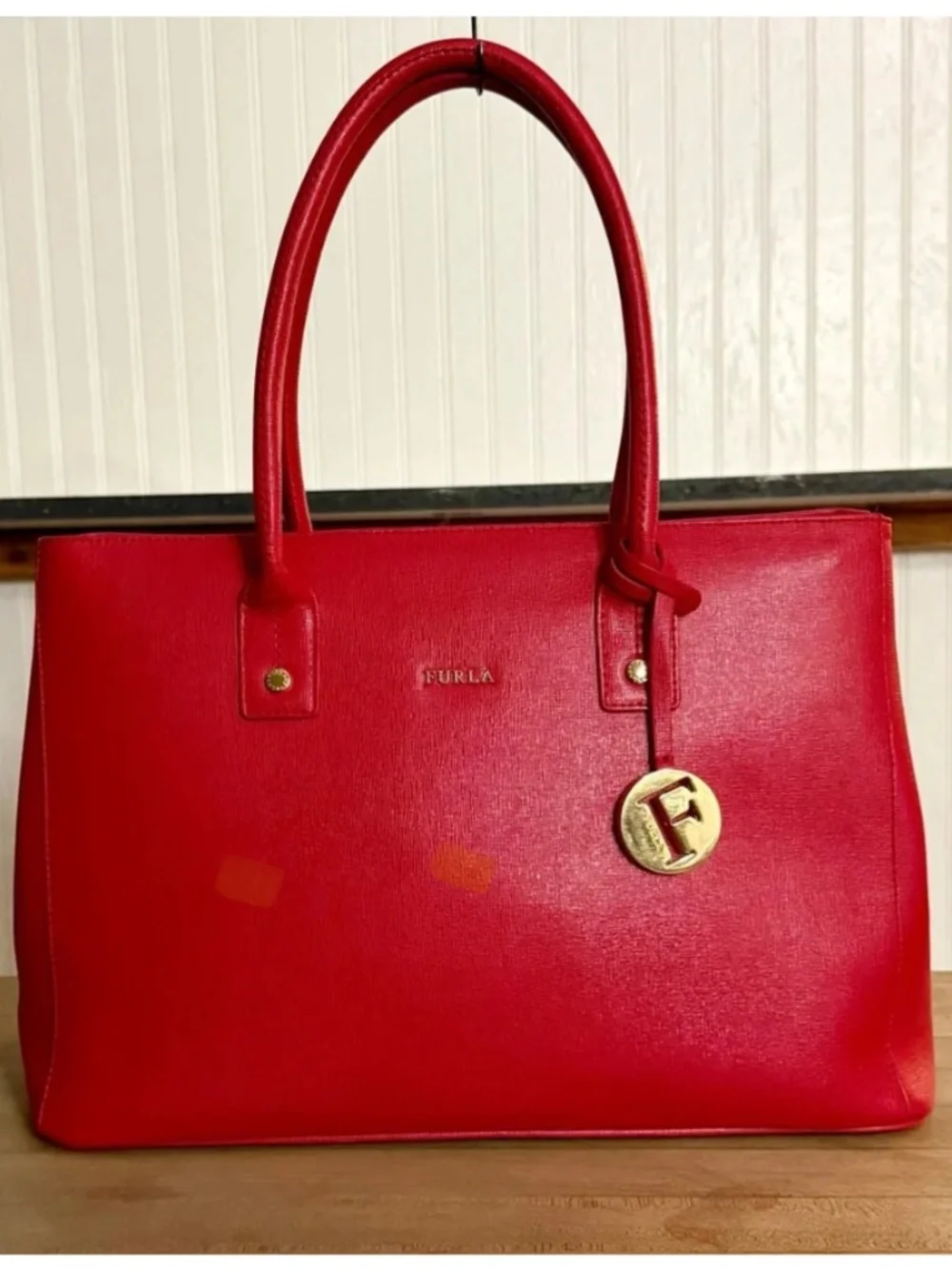 Furla Linda Saffiano Red Leather Top Handle Tote Bag Purse w/ Dustbag EUC